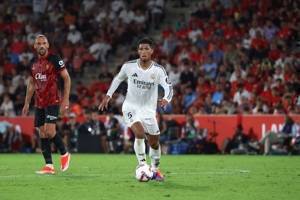 11176张票位列FIFPRO第一!53%的球员都将票投给了贝林厄姆